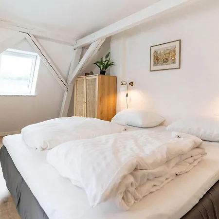 Apartment Himmelskoje Mit Grosse Dachterrasse & Hafenblick By Interhome